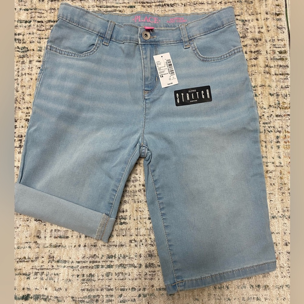 NWT The Children’s Place Bermuda Skimmer pant. Court size 14